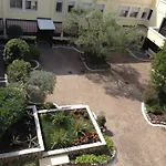 Venice Palace