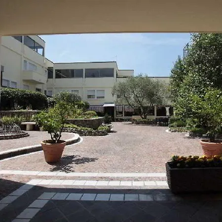 Venice Palace Hotel 4*