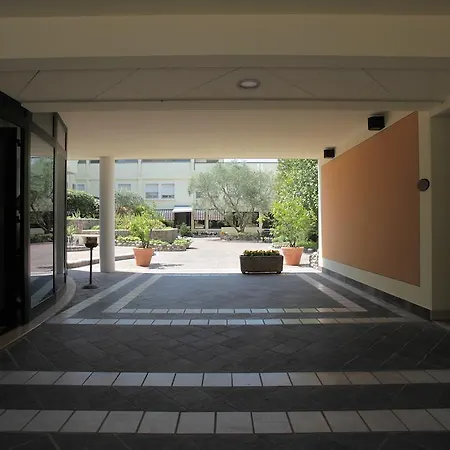 Venice Palace מלון מיראנו