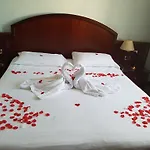 Venice Palace מלון 4*