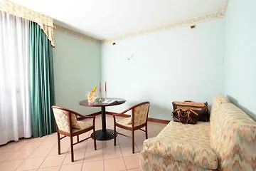Venice Palace 4* ミラーノ