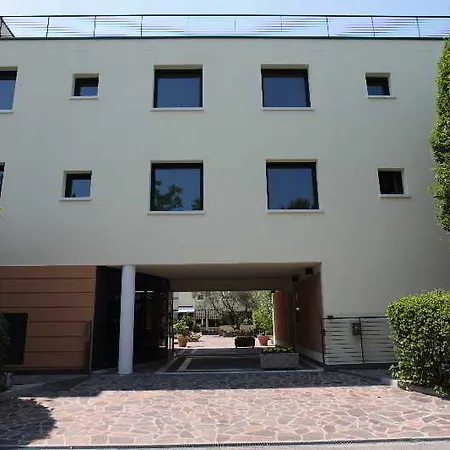 Venice Palace فندق مارانو