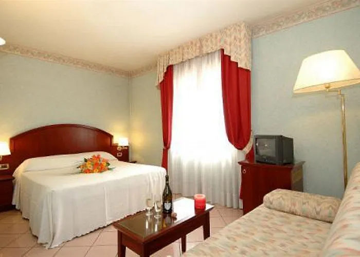 Venice Palace مارانو